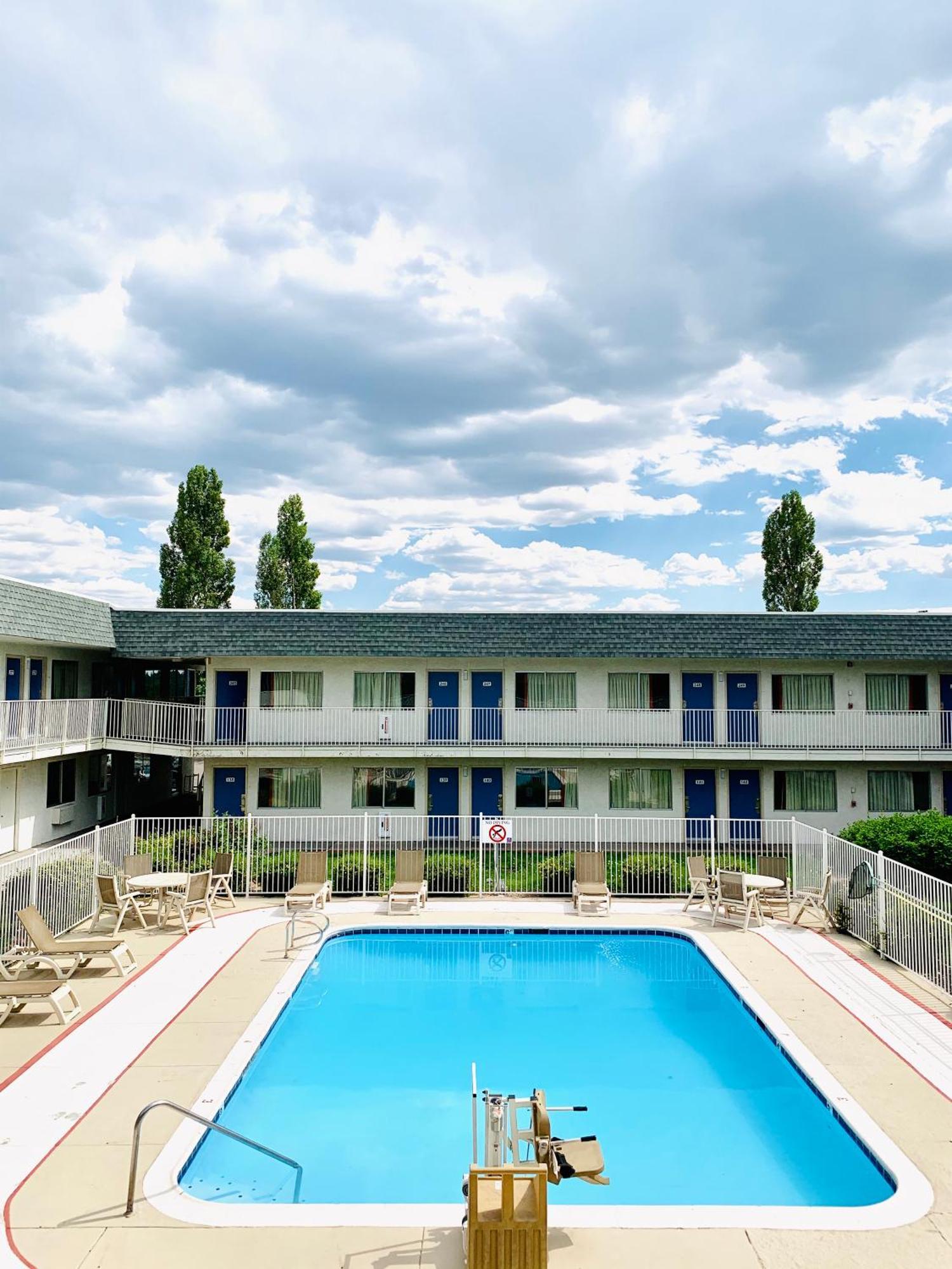 Motel 6-Flagstaff, Az - Butler Екстер'єр фото