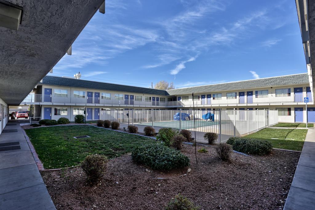 Motel 6-Flagstaff, Az - Butler Екстер'єр фото