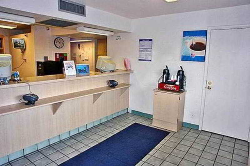 Motel 6-Flagstaff, Az - Butler Екстер'єр фото