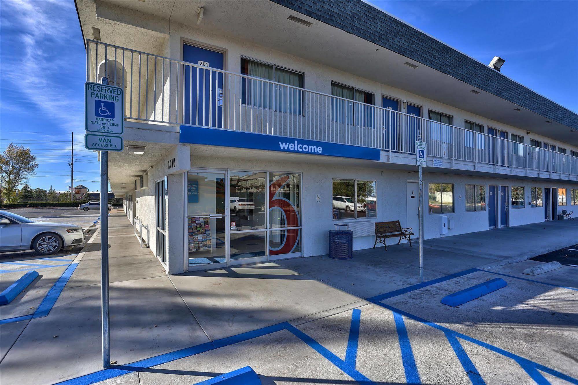 Motel 6-Flagstaff, Az - Butler Екстер'єр фото